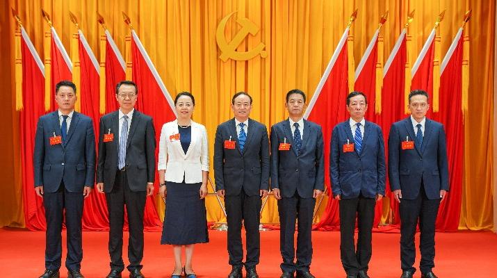 5月27日下午，中国共产党<a href='http://18416578.dongyvietnam.net'>正规电子游艺网址</a>第一次代表大会胜利闭幕。大会选举产生了中国共产党<a href='http://18416578.dongyvietnam.net'>正规电子游艺网址</a>第一届“两委”委员。大会以无记名投票方式差额选举产生了<a href='http://18416578.dongyvietnam.net'>正规电子游艺网址</a>第一届党委委